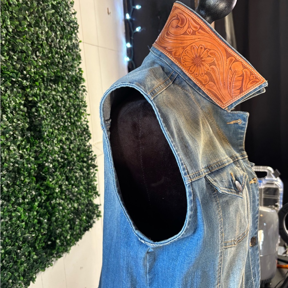 Wrangler Blue Denim Vest with Tan Leather Collar